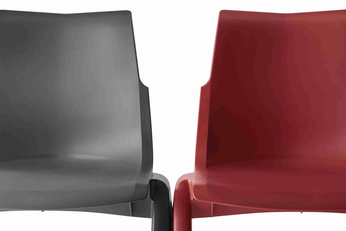 Ergostak Chair with ergonomic design in black and red options.